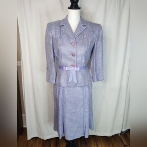Vtg Miss Dorby Skirt Suit Sz 8P Lavender